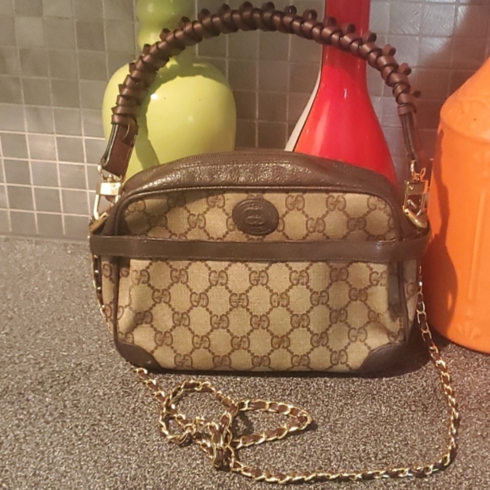 Gucci Vintage Monogram Bag 2 Way Carry